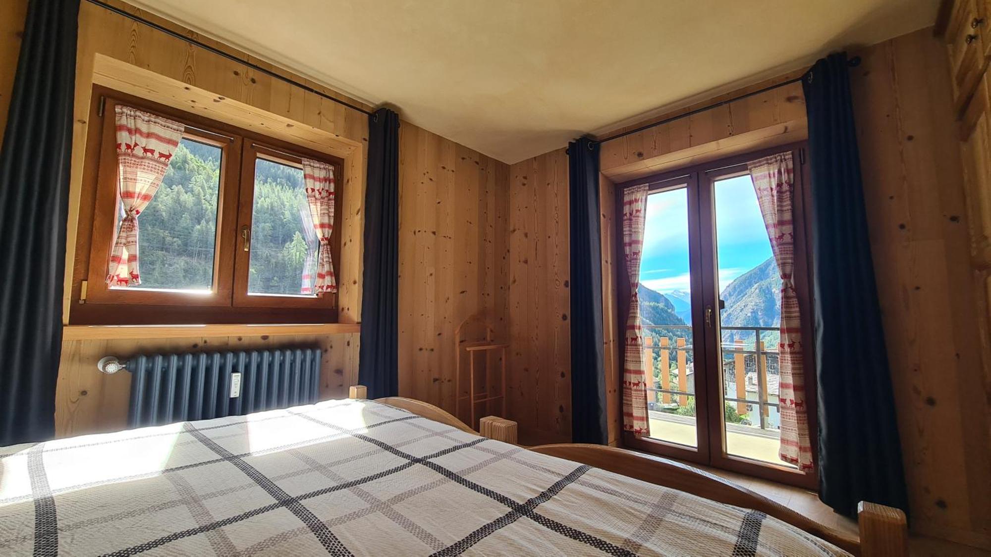 Ferienwohnung Chez Ferdinand Valtournenche Exterior foto